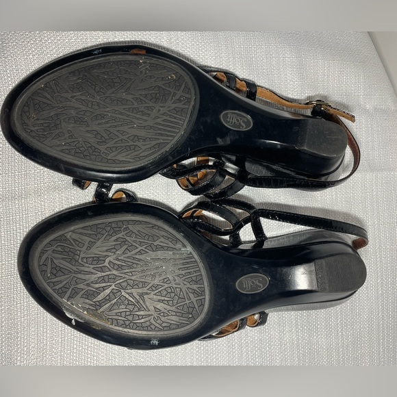 Sofft Leather Patent Sandals Small Heel Strappy Black Women’s 9 Shoe - Picture 3 of 6